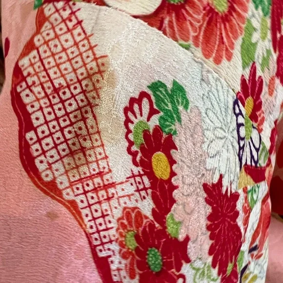 Antique Silk Kimono - Picture 10 of 10